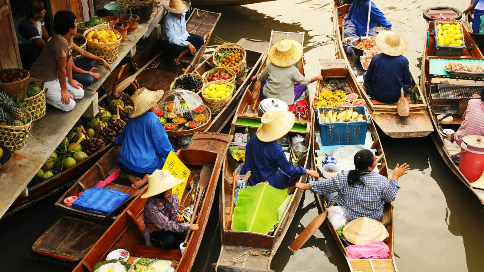 How Thailand&#8217;s Tourism Industry Drives Economic Growth and Sustainability